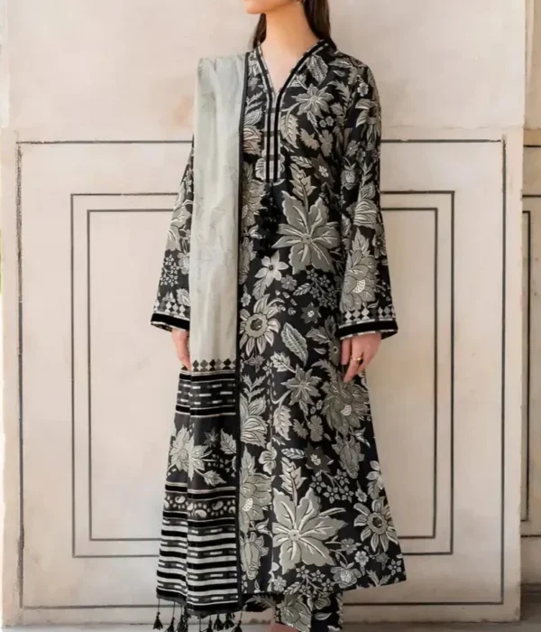 Khaddar 3pc Digital Printed Suit With Digital Printed Khaddar Dupatta
