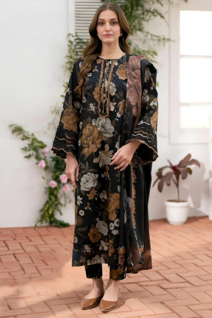Digital Printed Khaddar Suit 3pc with Khaddar Digital Printed Dupatta & Embroidered Patches