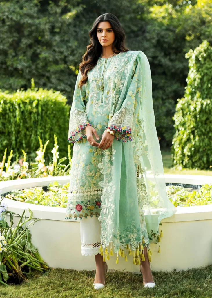 SP-482 3Pc Printed and Embroidered Lawn Shirt with Embroidered Organza Dupatta