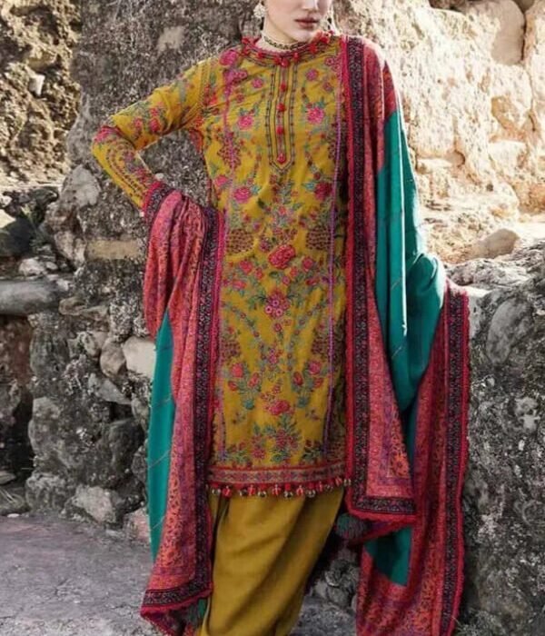 SR-675 Dhanak Embroidered Suit With Digital Printed Wool Shawl