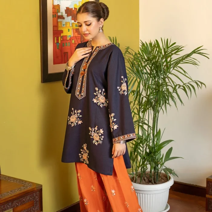 FL-945 Unstitched Fully Embroided Lawn 2 Piece Suit
