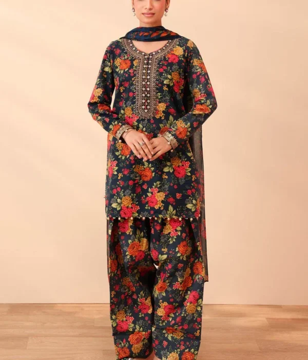 BQ-40 Digital Printed Khaddar Suit 3pc with Khaddar Digital Printed Dupatta & Embroidered Patches